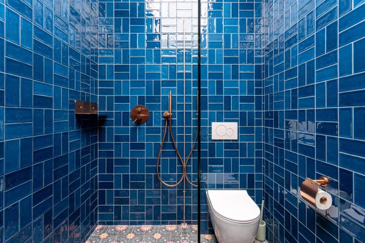 The Blue Nature Suite Downtown Montmartre Paris Exterior photo